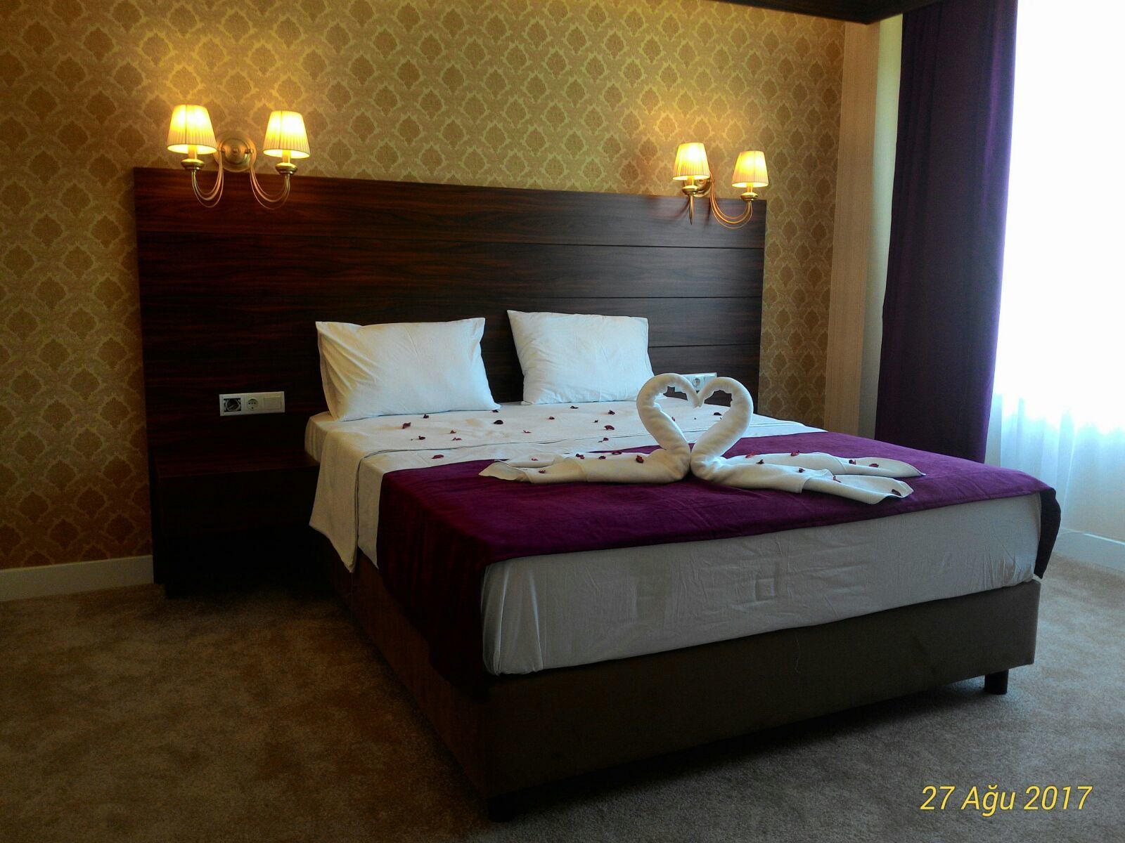 Double Room,1175777959:JPEG